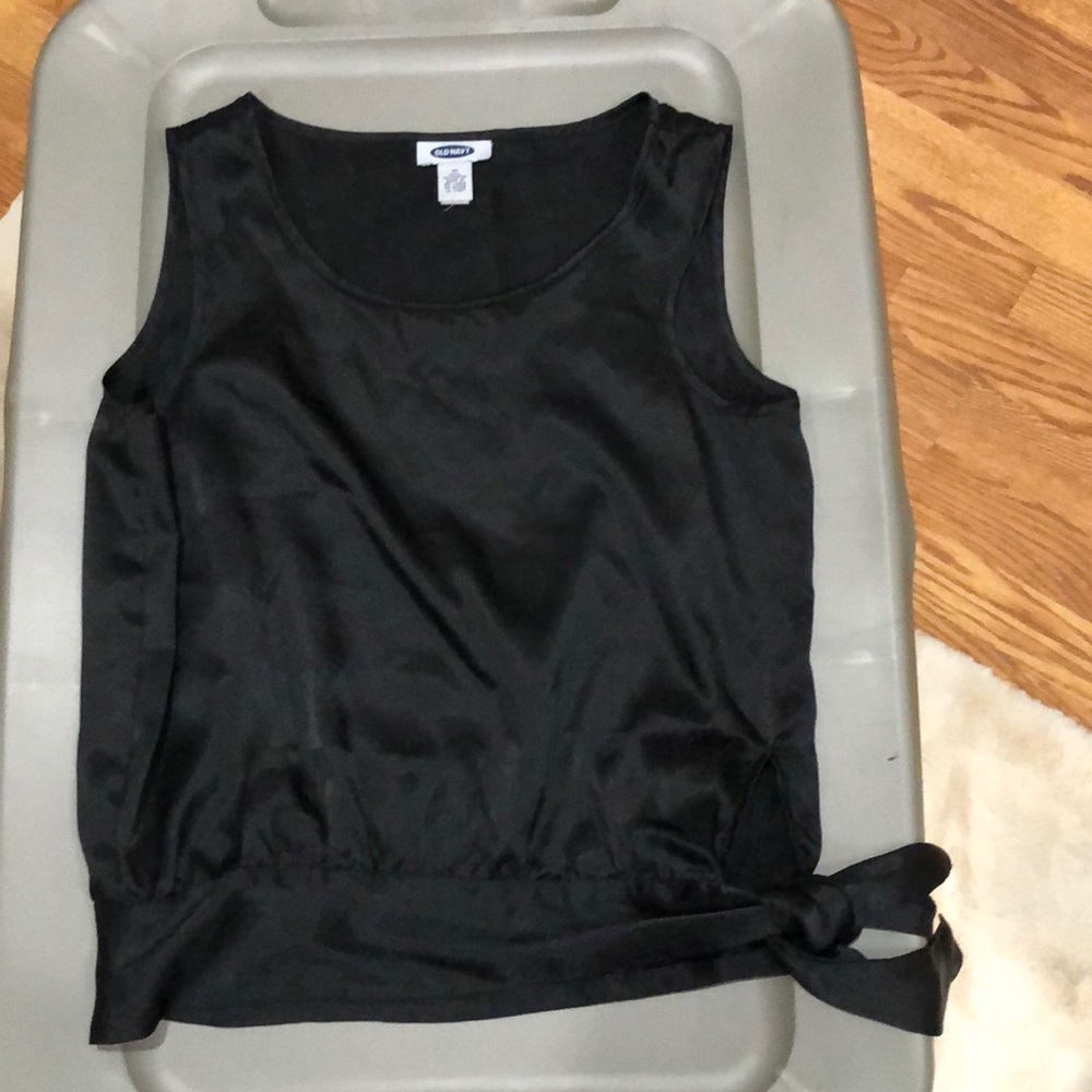 Silk black top